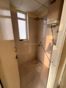 Bathroom Image of 389 Sq.ft 1 BHK Apartment / Flat for rent in Pyramid Altia, Sector 70 Gurgaon for Rs. 20000