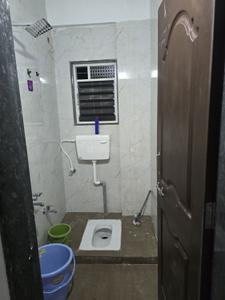 Bathroom Image of 850 Sq.ft 2 BHK Apartment / Flat for rent in Manjari Budruk Pune for Rs. 15000