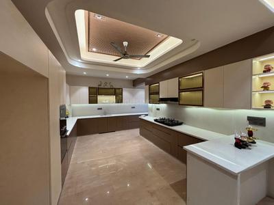 Kitchen Image of 1860 Sq.ft 3.5 BHK Apartment / Flat for sale in Mahagun Mansion Phase 1 and 2, Indirapuram Ghaziabad for Rs. 19800000