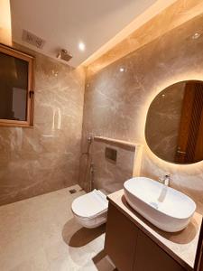 Bathroom Image of 2160 Sq.ft 3 BHK Builder Floor for sale in Sector 42 Gurgaon for Rs. 27500000