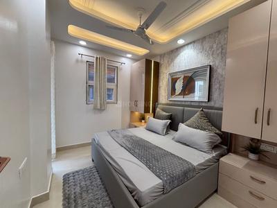 Bedroom Image of 1300 Sq.ft 4 BHK Apartment / Flat for sale in Hastsal New Delhi for Rs. 8000000