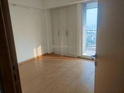 Bedroom Image of 1620 Sq.ft 3 BHK Apartment / Flat for rent in Godrej Woods, Sector 43 Noida for Rs. 80000