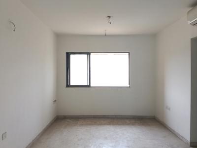 Living Room Image of 900 Sq.ft 2 BHK Apartment / Flat for sale in Lodha Splendora, Kasarvadavali Thane for Rs. 9000000