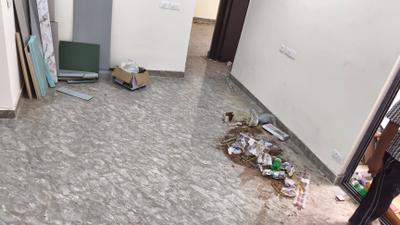 Living Room Image of 950 Sq.ft 2 BHK Apartment / Flat for rent in Panchsheel Greens 2, Noida Extension Greater Noida for Rs. 23000