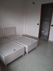 Bedroom Image of 1800 Sq.ft 4 BHK Builder Floor for rent in Mukherjee Nagar New Delhi for Rs. 55000