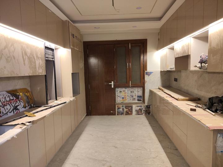 Jai chanda Associate Main Image 1