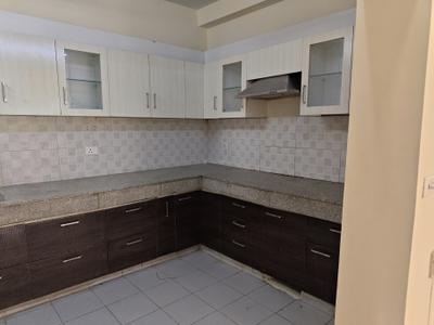 Kitchen Image of 2285 Sq.ft 4 BHK Apartment / Flat for sale in Rohtas Plumeria Homes, Gomti Nagar Lucknow for Rs. 15500000