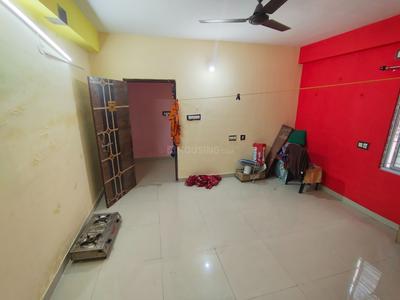 Bedroom Image of 850 Sq.ft 2 BHK Apartment / Flat for rent in Vivekananda Apartment, Kaikhali Kolkata for Rs. 12000