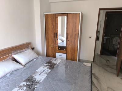 Bedroom Image of 1500 Sq.ft 2 BHK Apartment / Flat for rent in Swagat Kingsland, Sargasan Gandhinagar for Rs. 28000