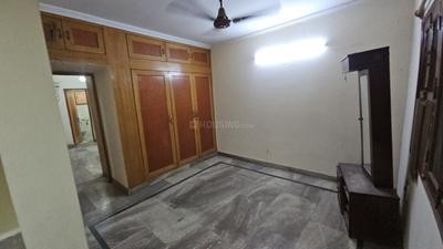 Bedroom Image of 1800 Sq.ft 3 BHK Apartment / Flat for rent in DDA Flats Sarita Vihar, Sarita Vihar New Delhi for Rs. 52500