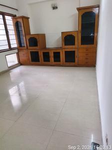 Hall Image of 1300 Sq.ft 3 BHK Apartment / Flat for rent in Patparganj New Delhi for Rs. 50000
