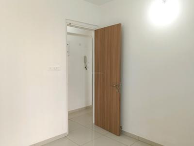 Bedroom Image of 1100 Sq.ft 3 BHK Apartment / Flat for rent in Godrej Emerald, Kasarvadavali Thane for Rs. 38000