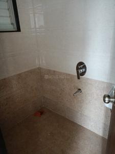Bathroom Image of 550 Sq.ft 1 RK Apartment / Flat for rent in Vardhaman Moonstone, Tathawade Pune for Rs. 21000