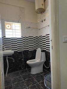Image of 900 Sq.ft 2 BHK Builder Floor for rent in Mahadevapura, Bengaluru for Rs. 37000