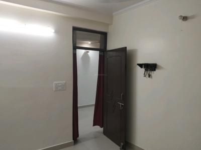 Bedroom Image of 450 Sq.ft 2 BHK Apartment / Flat for rent in Mandawali New Delhi for Rs. 15500