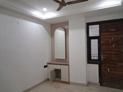 Bedroom Image of 1900 Sq.ft 4.5 BHK Apartment / Flat for sale in JMD Siddhi Vinayak, Sector 73 Noida for Rs. 8500000