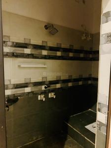 Bathroom Image of 700 Sq.ft 2 BHK Apartment / Flat for rent in Huzur Rewa for Rs. 3500