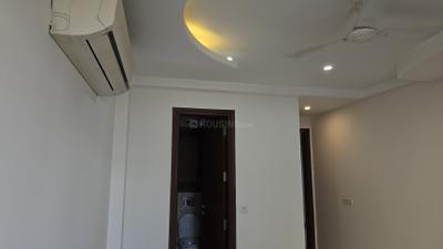 Bedroom Image of 1800 Sq.ft 3 BHK Independent House for rent in Swaraj Homes RWA Hauz Khas Block C 1, Safdarjung Development Area New Delhi for Rs. 90000