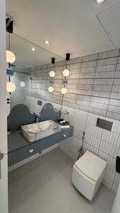 Bathroom Image of 801 Sq.ft 2 BHK Apartment / Flat for sale in Shagun Krishvi Heights, Girgaon Mumbai for Rs. 40000000