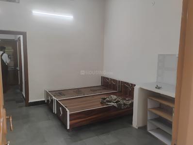 Bedroom Image of 180 Sq.ft 1 RK Apartment / Flat for rent in Khatiwala Tank Indore for Rs. 7500