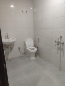 Bathroom Image of 1600 Sq.ft 2 BHK Builder Floor for rent in Palam Vihar Extension Gurgaon for Rs. 22000