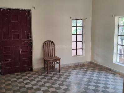Bedroom Image of 1500 Sq.ft 5 BHK Villa for rent in Priyadarshni Colony Jabalpur for Rs. 30000