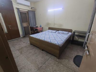Bedroom Image of 950 Sq.ft 2 BHK Apartment / Flat for rent in Kendriya Vihar, Sector 51 Noida for Rs. 30000