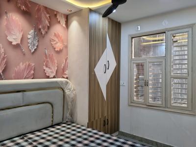 Bedroom Image of 600 Sq.ft 2 BHK Apartment / Flat for sale in Nawada New Delhi for Rs. 3300000