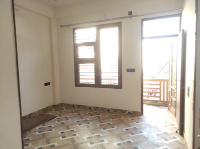 Bedroom Image of 1100 Sq.ft 1 BHK Builder Floor for rent in Tapovan Enclave Tarla Amwala Dehradun for Rs. 20000