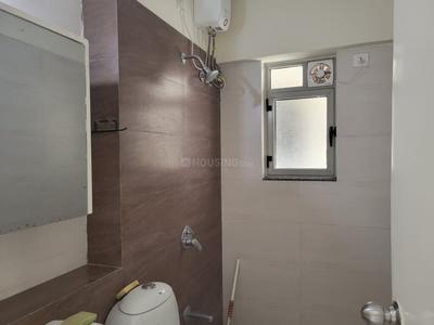 Image of 1850 Sq.ft 2.5 BHK Apartment / Flat for rent in Adani The Meadows, Shantigram, Ahmedabad for Rs. 46000