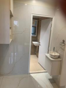 Bathroom Image of 1776 Sq.ft 3 BHK Apartment / Flat for rent in Prestige West Woods, Binnipete Bengaluru for Rs. 80000