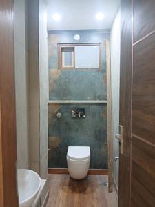 Common Bathroom Image of 800 Sq.ft 1 BHK Builder Floor for sale in  Shalimar Bagh BH West Block RWA, Shalimar Bagh New Delhi for Rs. 6500000