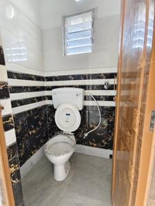 Image of 750 Sq.ft 2 BHK Apartment / Flat for sale in Lily Bhaban, Behala Chowrasta, Kolkata for Rs. 2600000
