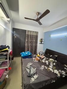 Bedroom Image of 950 Sq.ft 2.5 BHK Apartment / Flat for sale in Amrapali Princely Estate, Sector 76 Noida for Rs. 10000000