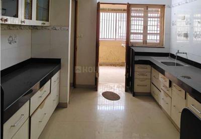 Kitchen Image of 3636 Sq.ft 4 BHK Independent House for sale in Thaltej Ahmedabad for Rs. 80000000
