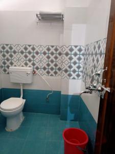 Bathroom Image of 1400 Sq.ft 8 BHK Villa for rent in Chaukaghat Varanasi for Rs. 70000