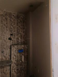 Common Bathroom Image of 1200 Sq.ft 3 BHK Apartment / Flat for sale in Sector 24 Rohini New Delhi for Rs. 12500000