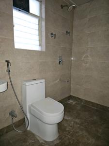 Common Bathroom Image of 810 Sq.ft 2 BHK Apartment / Flat for rent in Kharadi Pune for Rs. 36000