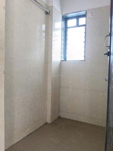 Common Bathroom Image of 510 Sq.ft 1 BHK Apartment / Flat for rent in Larkins Nest, Kasarvadavali Thane for Rs. 21000