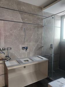 Bathroom Image of 1800 Sq.ft 3 BHK Builder Floor for sale in Defence Colony New Delhi for Rs. 125000000