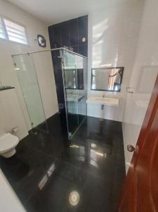 Bathroom Image of 7500 Sq.ft 5 BHK Independent House for rent in Thiruvanmiyur Chennai for Rs. 300000