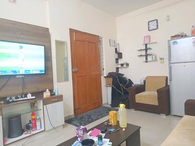 Living Room Image of 715 Sq.ft 1 BHK Apartment / Flat for rent in Hebbal Bengaluru for Rs. 21000