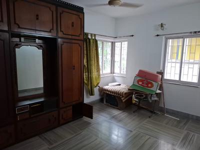 Bedroom Image of 1800 Sq.ft 3 BHK Apartment / Flat for sale in Elgin Kolkata for Rs. 18000000