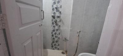 Bathroom Image of 1150 Sq.ft 2 BHK Apartment / Flat for sale in Jodhpur Park Kolkata for Rs. 9000000