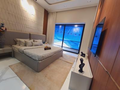 Bedroom Image of 2700 Sq.ft 4 BHK Apartment / Flat for sale in New Alkapuri Vadodara for Rs. 18500000