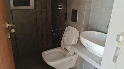 Image of 800 Sq.ft 2 BHK Apartment / Flat for sale in Vile Parle West, Mumbai for Rs. 29100000