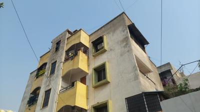 Image of 800 Sq.ft 2 BHK Apartment / Flat for sale in Nirman tower, Mankapur, Nagpur for Rs. 3000000
