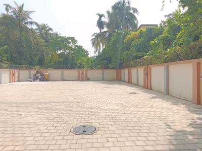 Car Garage Image of 800 Sq.ft 2 BHK Apartment / Flat for rent in Malancha Mahi Nagar Kolkata for Rs. 13000