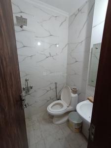 Bathroom Image of 950 Sq.ft 2 BHK Builder Floor for rent in Said-Ul-Ajaib New Delhi for Rs. 32000