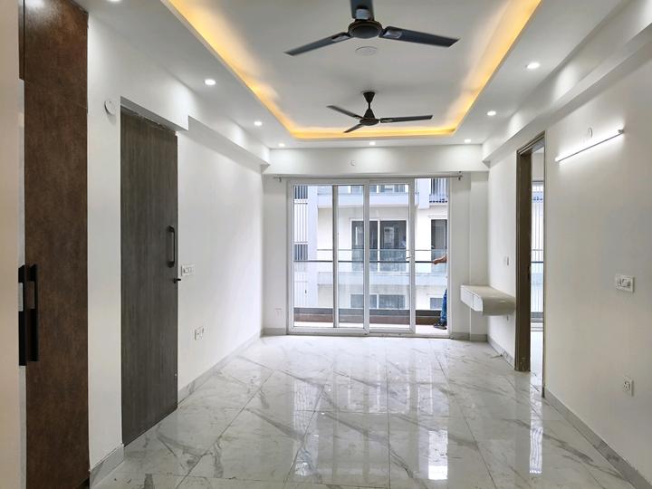 Smart World Gems Main Image 1